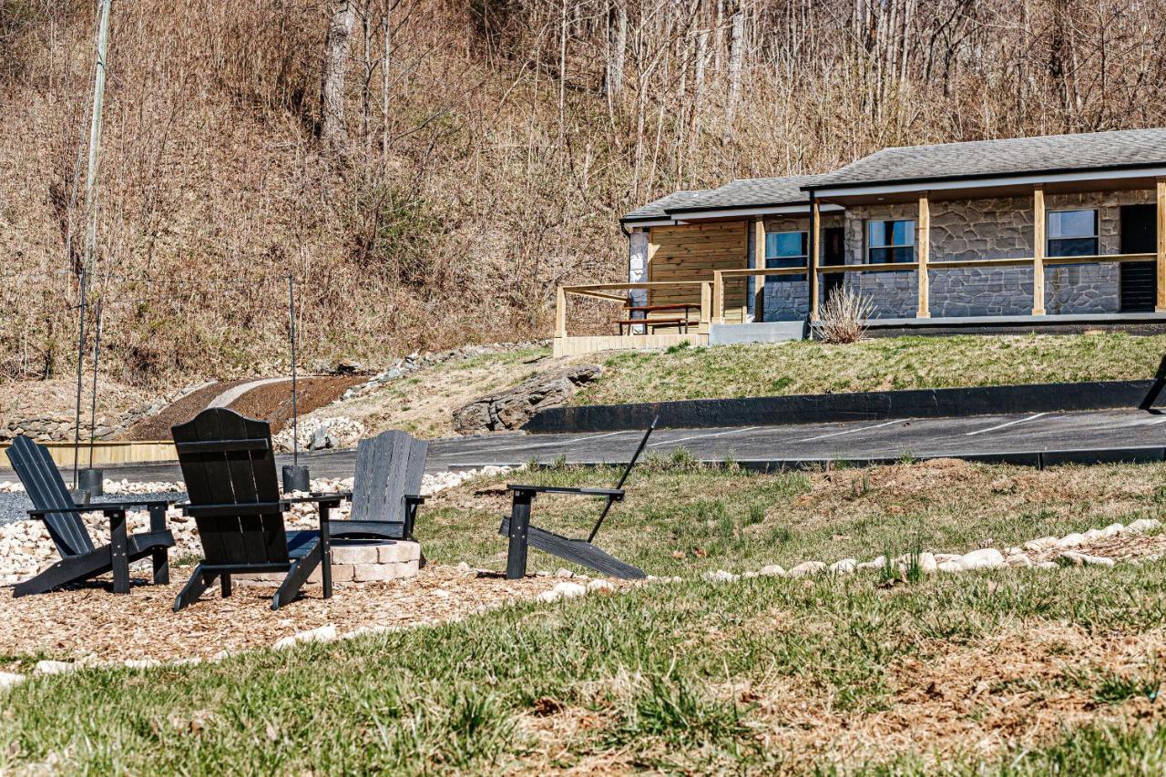 Grey Pine Lodge Waynesboro Pokój zdjęcie