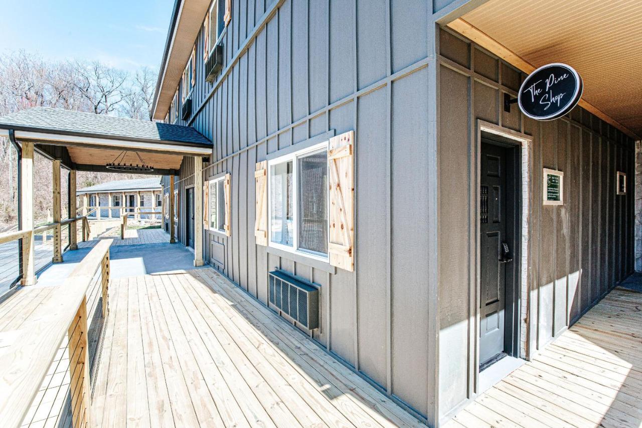 Grey Pine Lodge Waynesboro Zewnętrze zdjęcie